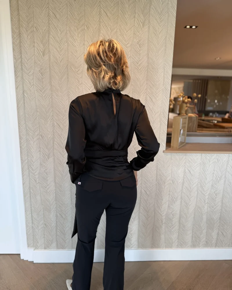 Blouse Satin | Zwart - Afbeelding 2
