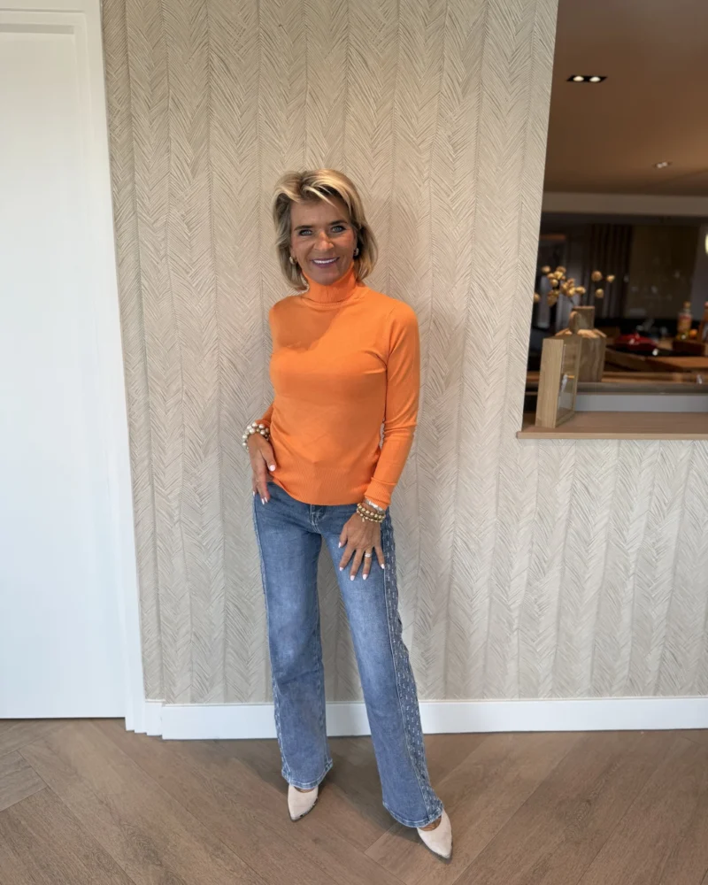 Colletje Joyce | Oranje