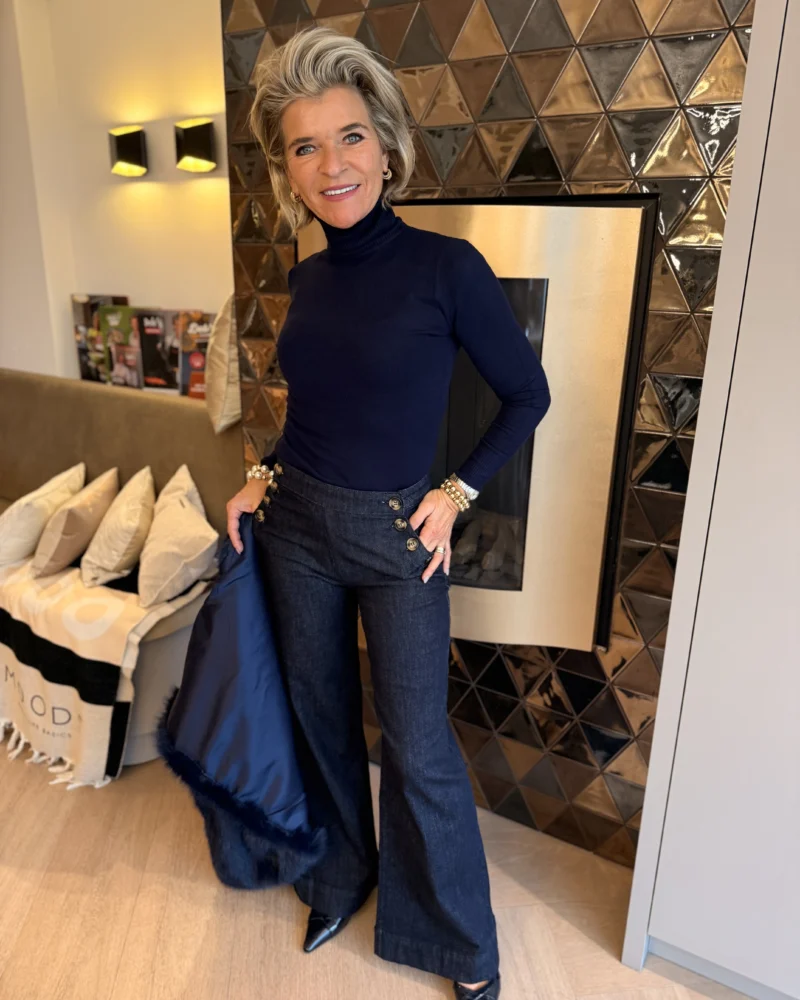 Colletje Joyce | Navy