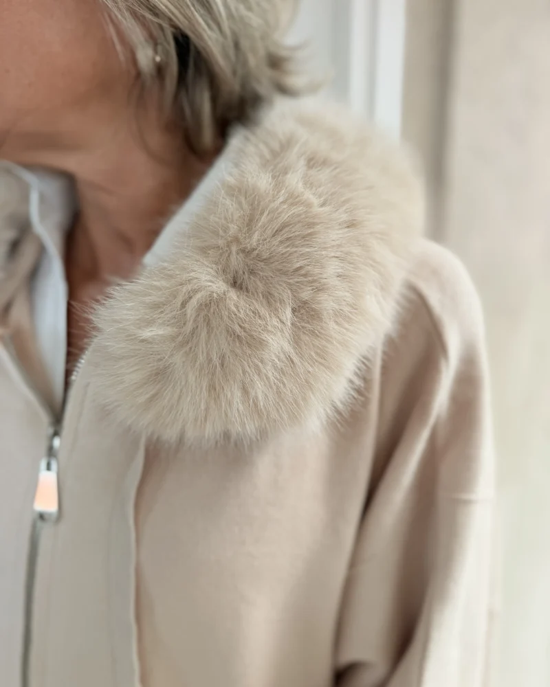 Vest Desiree | Beige - Afbeelding 2